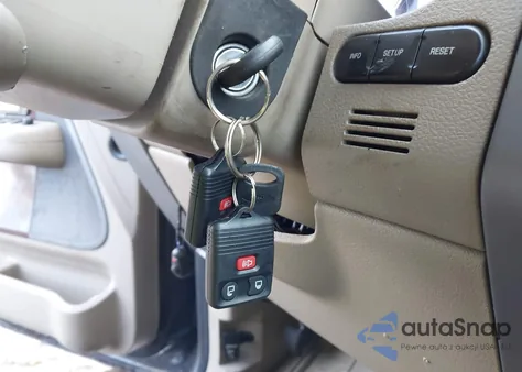 2007 Ford F-150 Fx4/Lariat/Xlt z USA, uszkodzony, nr VIN 1FTPW14517FB67306